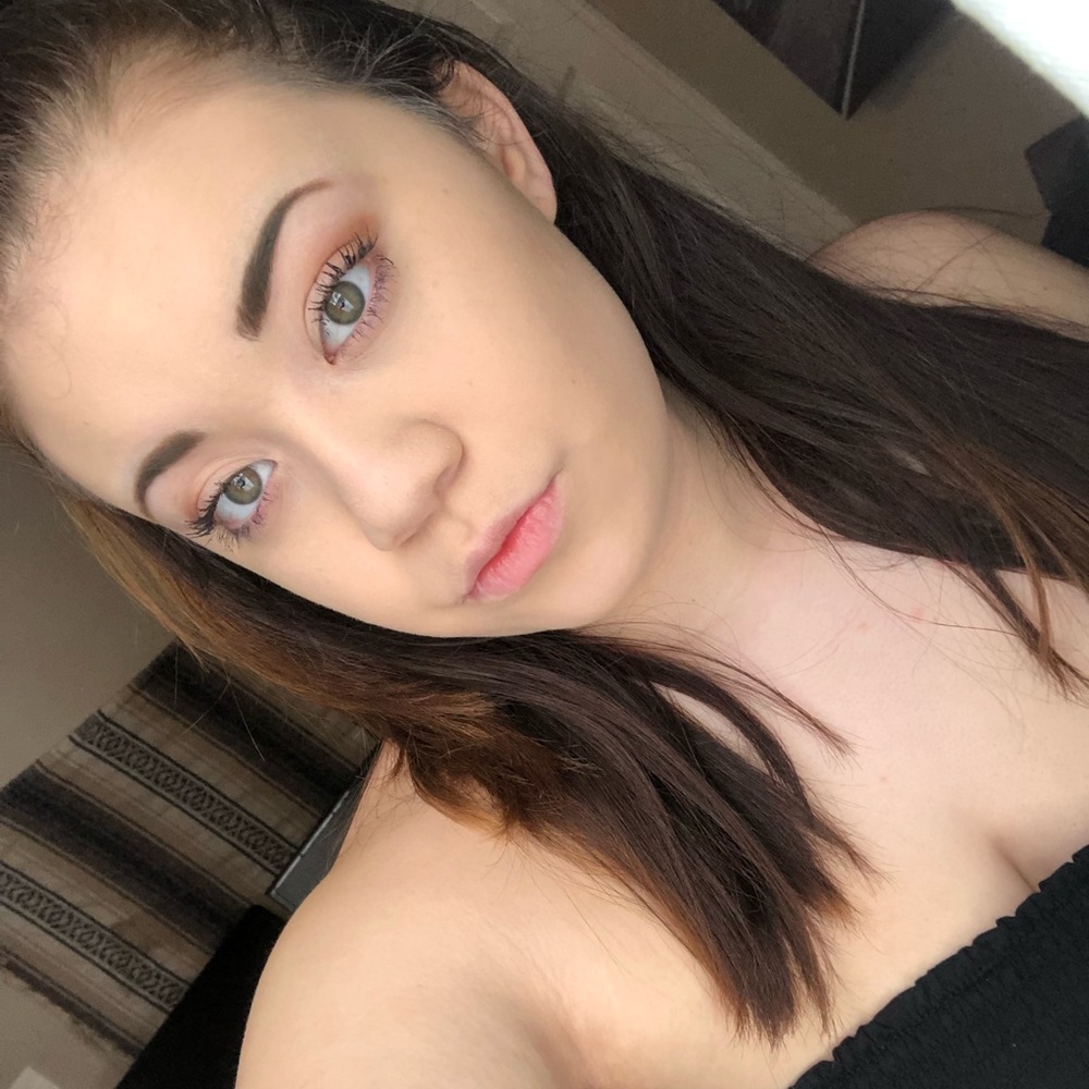 Meet your Posher, Paige